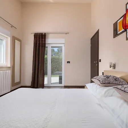 Apartamento Toni & Julija