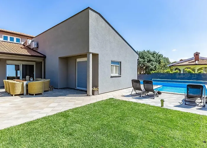 דירה Toni & Julija פורץ