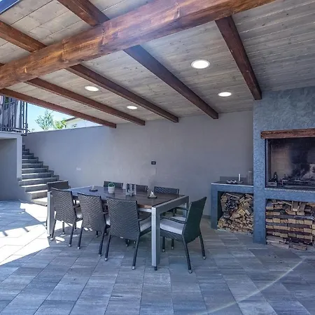 Apartment Toni & Julija