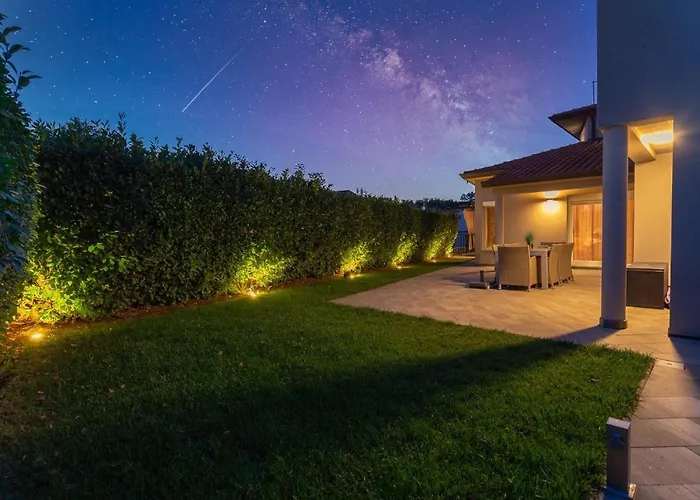 Toni & Julija Lejlighed *