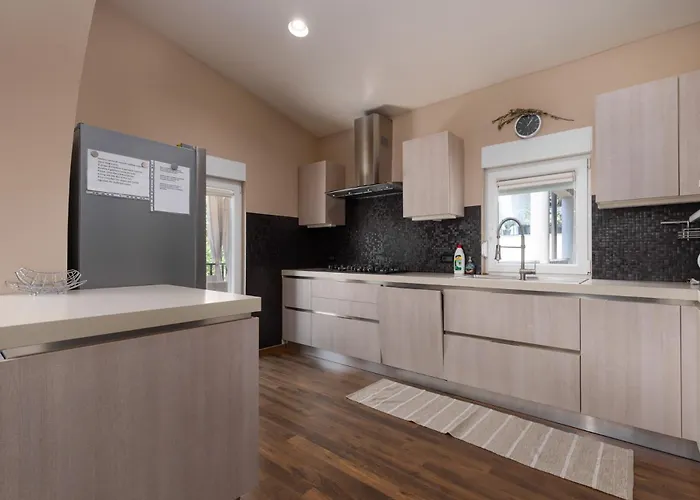 Toni & Julija アパート *